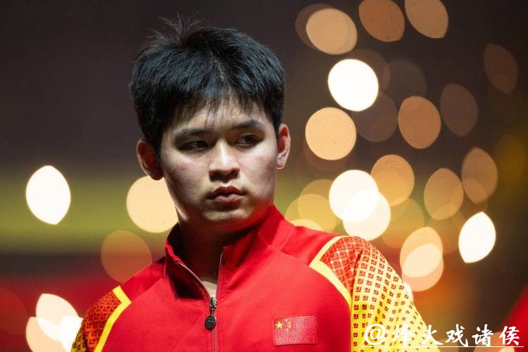 WTT总决赛 林诗栋4-0战胜梁靖崑晋级男单八强 WTT总决赛 林诗栋4-0战胜梁靖崑晋级男单八强